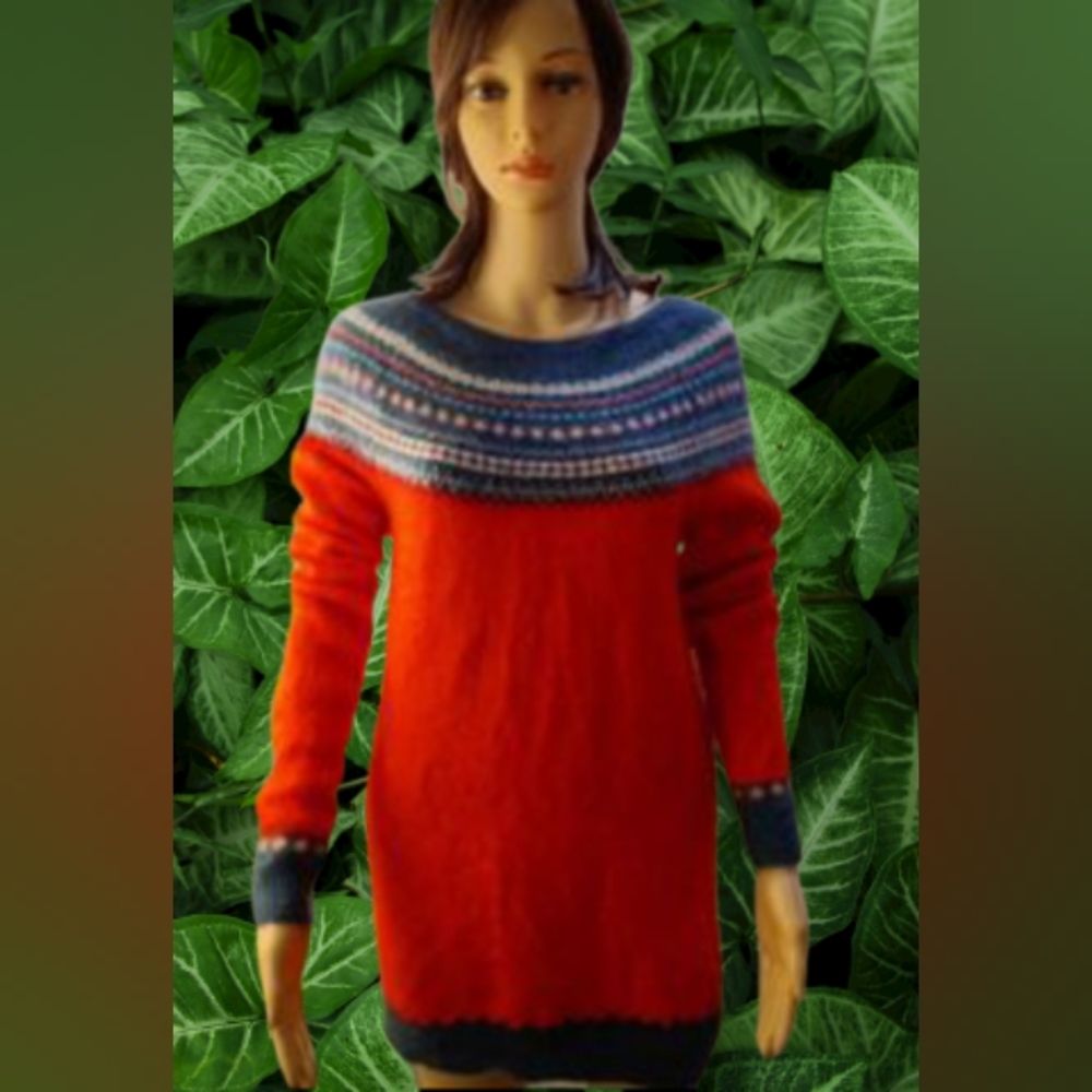 Gap maternity small orange sweater
